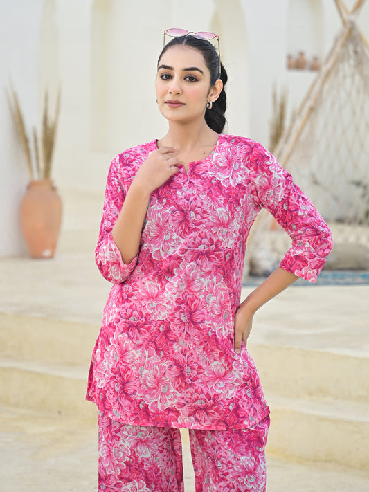 Pure Cotton straight floral print daily wear with side pocket co,ord set.