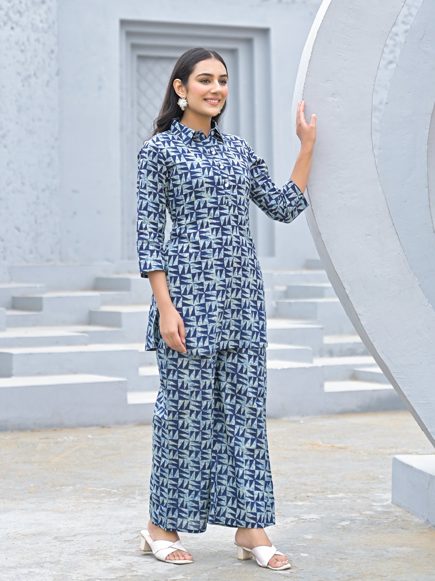 Pure Cotton straight floral print daily wear with side pocket co,ord set.