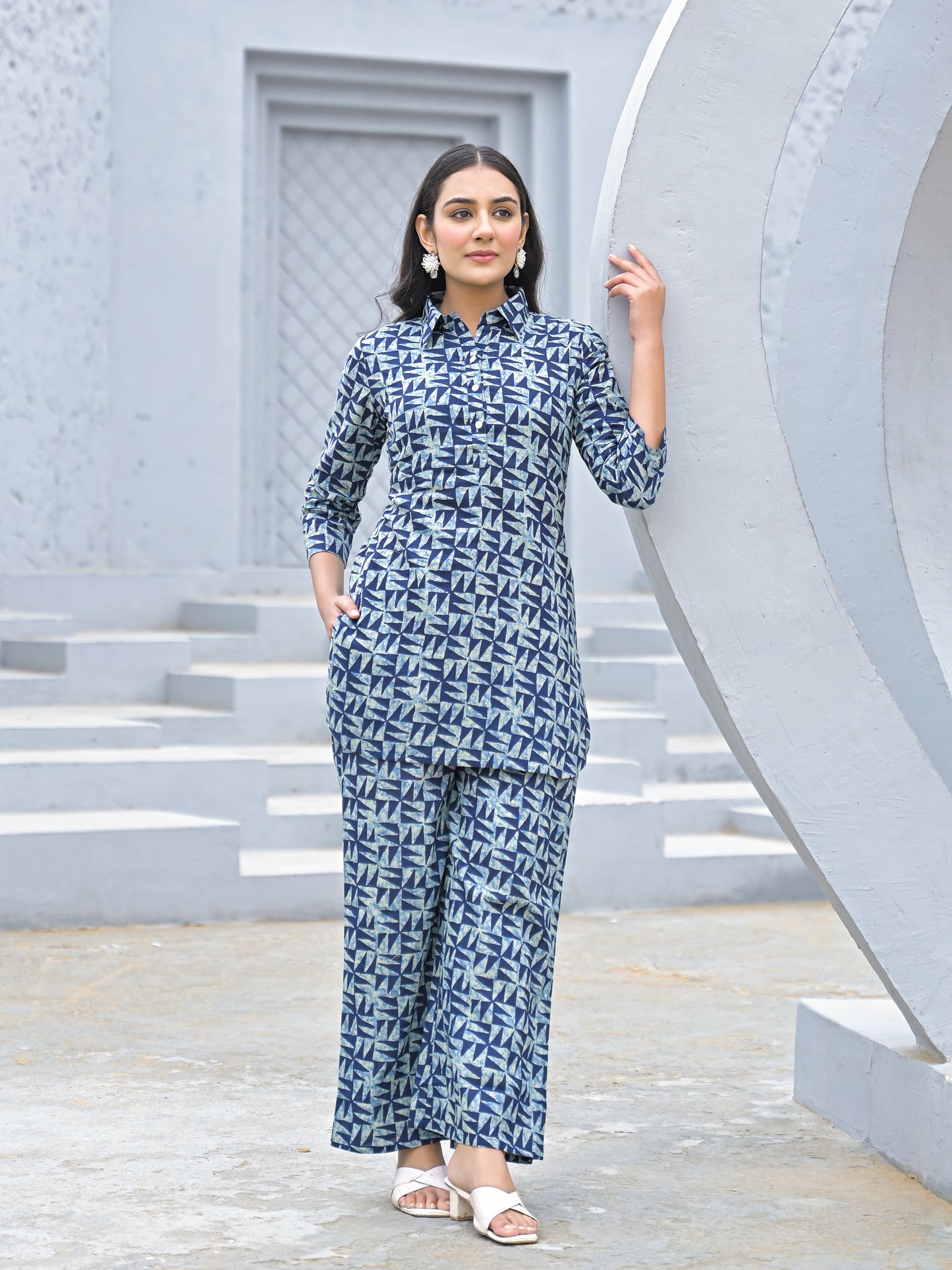 Pure Cotton straight floral print daily wear with side pocket co,ord set.